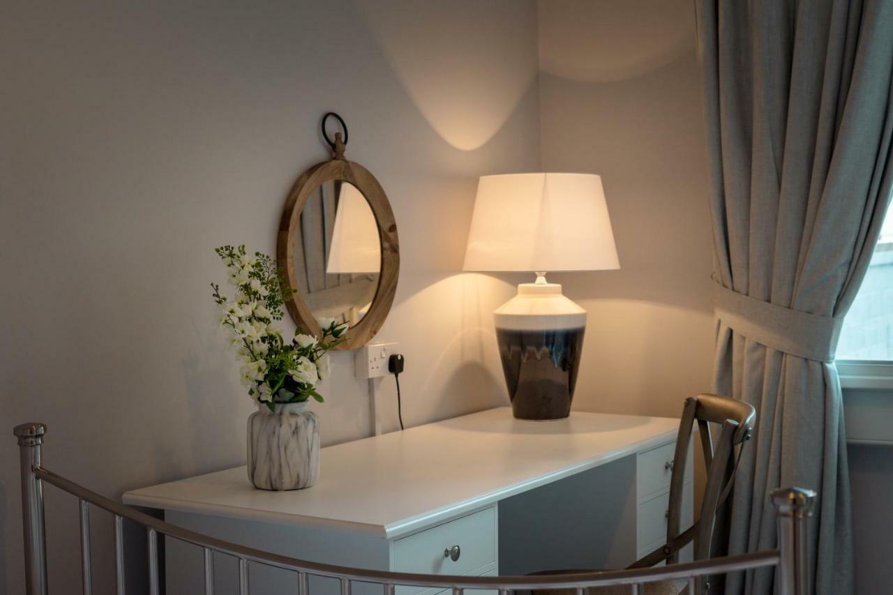 Anabelle'S Guest House บาธ ภายนอก รูปภาพ
