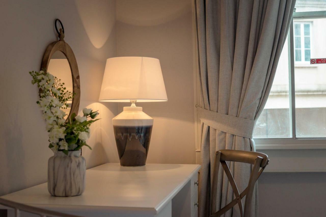 Anabelle'S Guest House บาธ ภายนอก รูปภาพ